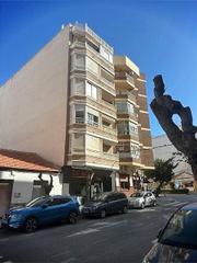 Flat in Parque de las Naciones. Tu nuevo hogar te espera en el corazón de torrevieja!