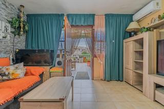 Xalet a Urbanizacion lago jardin-2 m7 sec-a 2. Chalet con terraza y vistas a la laguna rosa