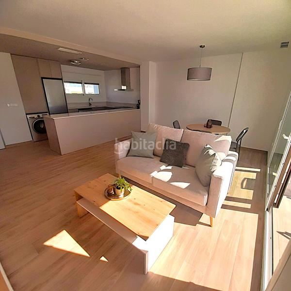 Foto 325e4915-af84-4d34-84d3-fbc89f2e0725. Casa exclusivo bungalow planta alta en vistabella golf llave en mano, nuevo a estrenar, con solárium pr en Orihuela