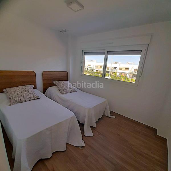 Foto 6069ec15-47ff-4d0a-a78b-6c66aff6b768. Casa exclusivo bungalow planta alta en vistabella golf llave en mano, nuevo a estrenar, con solárium pr en Orihuela