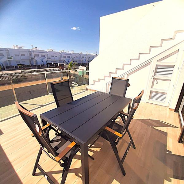 Foto c92138f3-a638-4e2b-b4fc-f43ea4e0116e. Casa exclusivo bungalow planta alta en vistabella golf llave en mano, nuevo a estrenar, con solárium pr en Orihuela