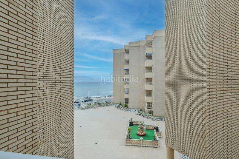 Foto 5626b0e7-ed2c-4baf-98e7-2d340938014a. Piccolo appartamento in Zona Playa de los Locos Torrevieja