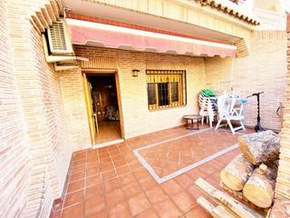 Casa en Zona Playa de los Locos. Bungalow planta baja cerca de la playa de los locos