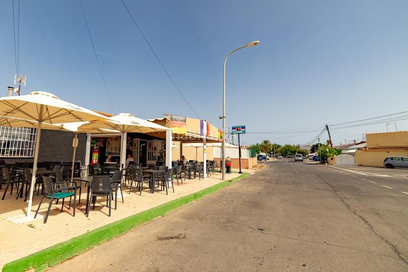 Foto a97660c5-be2b-45db-88a9-1303db6c28ac. Casa in Zona Carrefour - Urbanizaciones Torrevieja