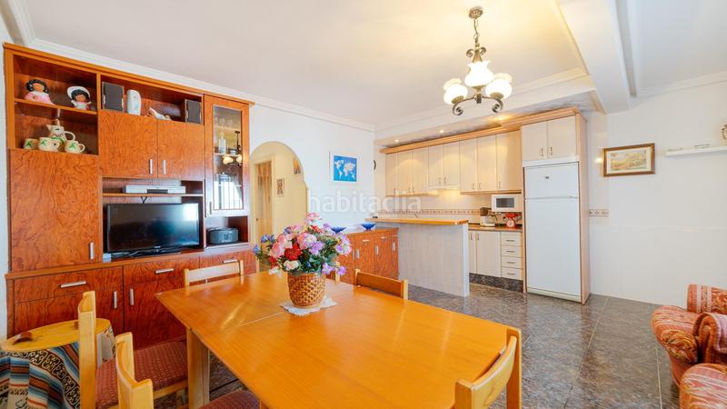 Foto afafa224-7fa6-4074-83fc-e4fbc4ad2a4f. Casa in Zona Carrefour - Urbanizaciones Torrevieja