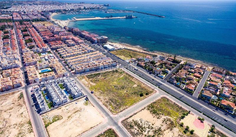 Foto 5327a459-9ef5-4898-aad2-f99ad5bbf390. Apartment in desiderio rodriguez 148 in La Veleta Torrevieja