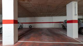 Aparcament cotxe a Calle de patricio zammit 61. Plaza de garaje en el centro de torrevieja