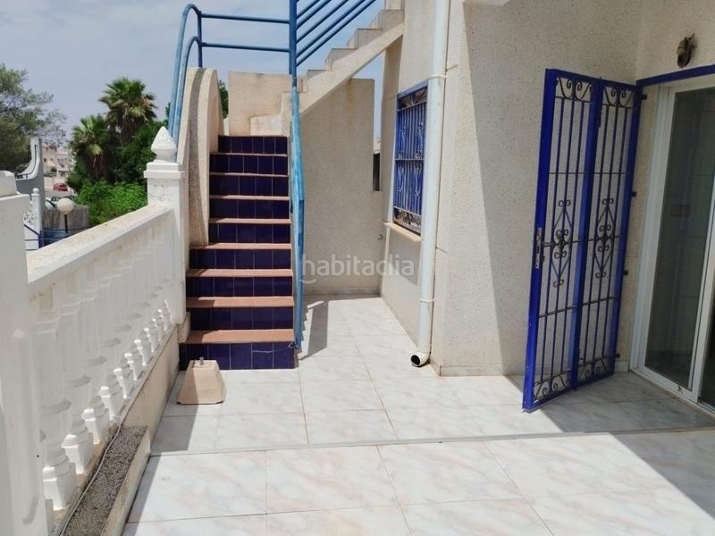 Foto 26664dce-1a88-410f-b5ea-60aa457cd2a6. House in urbanizacion doña ines 4 in Zona Carrefour - Urbanizaciones Torrevieja