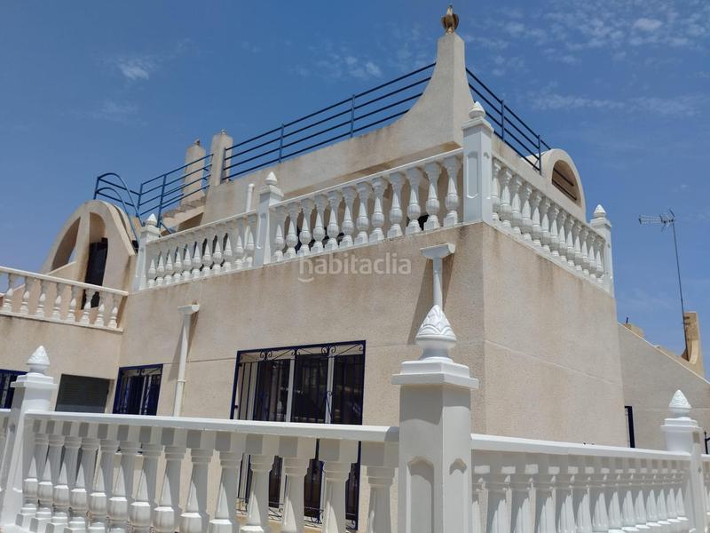 Foto e492047b-e225-45fa-a3d8-5463b889dadf. House in urbanizacion doña ines 4 in Zona Carrefour - Urbanizaciones Torrevieja