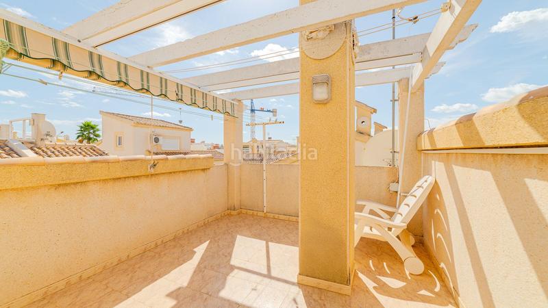 Foto 13c3f50d-4c22-4558-a694-6872864c578e. Chalet dans calle calle leman dans La Florida Orihuela