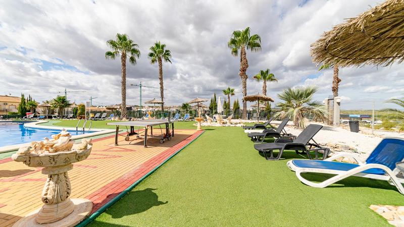 Foto 5f19b390-3ab5-420a-b40b-7827c30d95b2. Chalet dans calle calle leman dans La Florida Orihuela