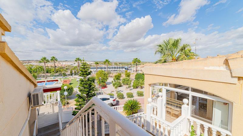 Foto 680e7c34-dace-4be1-b3e1-81b33e81ba2d. Chalet dans calle calle leman dans La Florida Orihuela