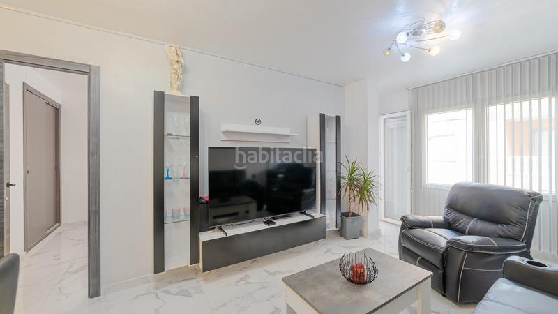 Foto 24dbe22f-355a-45f9-90f2-3050ff269c58. Apartament a El Acequión Torrevieja