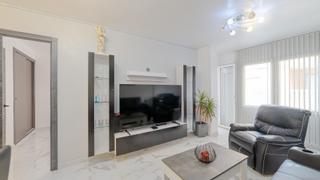 Apartament a El Acequión. Apartamento reformado de 3 dormitorios a 300 metros del mar, en