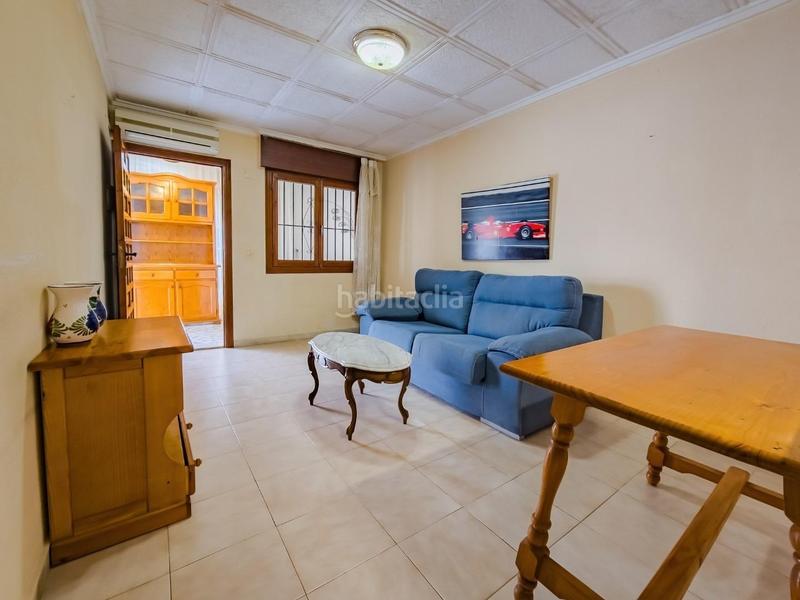 Foto 6a0a2543-89da-40e6-8da7-a1f798951925. Maison avec chauffage dans Zona Carrefour - Urbanizaciones Torrevieja