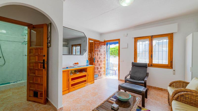 Foto 7ea62f0c-4307-4b54-b1df-2006a97c7f44. Casa a robleda 16 a Zona Carrefour - Urbanizaciones Torrevieja