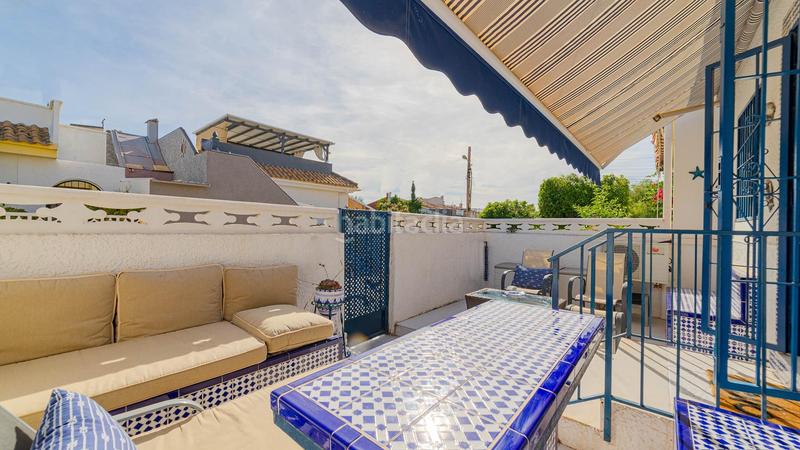 Foto c64f2a56-2cf5-4fe8-a66e-98e6533139b0. Casa a robleda 16 a Zona Carrefour - Urbanizaciones Torrevieja