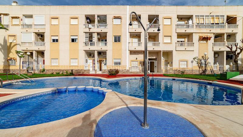 Foto ff478182-a2c7-46f3-81ec-a465352cd861. Appartement in maestro francisco casanov 8 in Antonio Machado Torrevieja