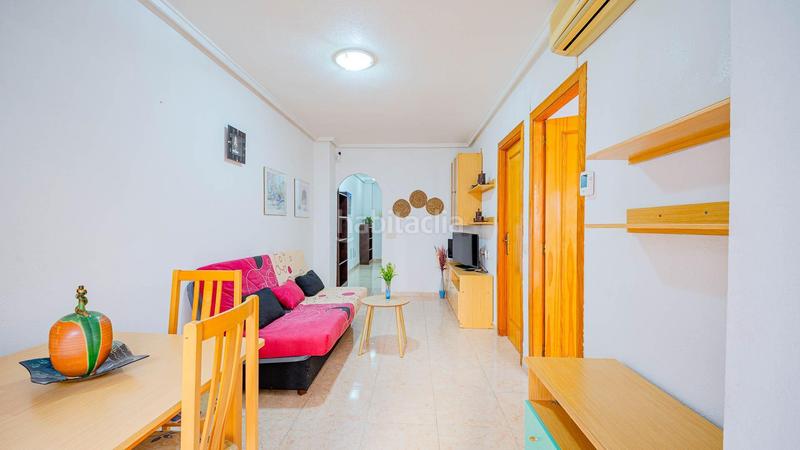 Foto 8ba83ee2-6fd2-49a5-a05d-f35b993fd700. Apartament a calle torresal 26 a El Molino Torrevieja