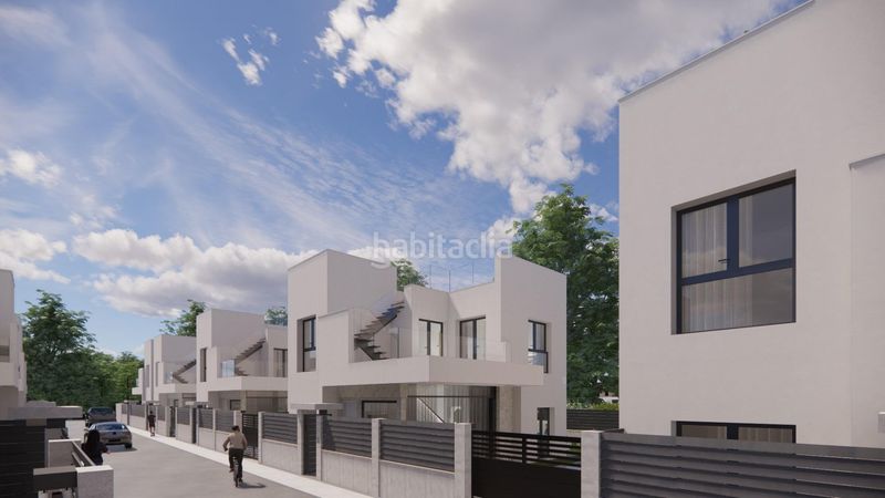 Foto 6f6bfe5b-95b0-4981-b452-71bad9ae5b20. Chalet modernas villas de nueva construcción en la herrada los montesinos con piscina privada en Montesinos (Los)