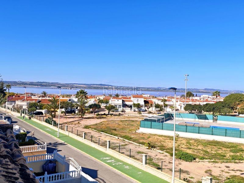 Foto 003d9f4b-5e6b-45e8-883e-388c47f61e7c. Casa amb calefacció aparcament piscina a Zona Carrefour - Urbanizaciones Torrevieja