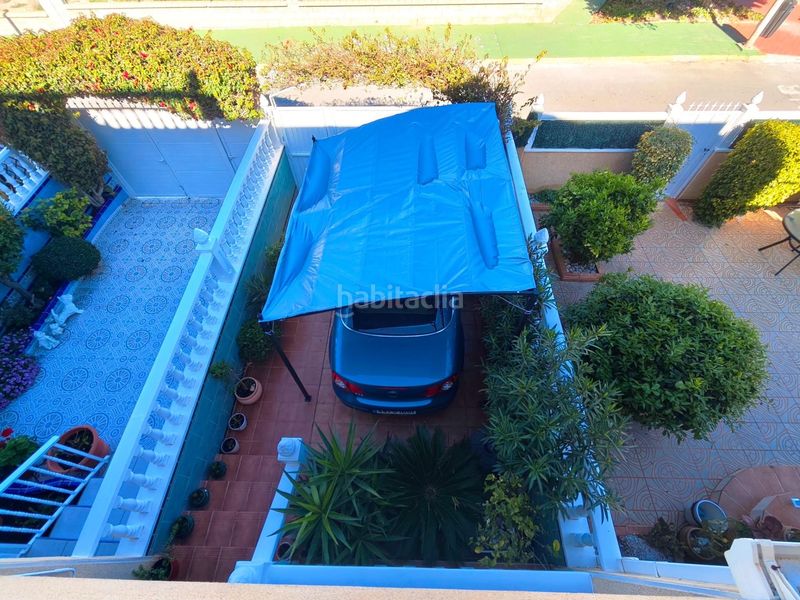 Foto 9125133c-3241-4199-a8d5-2d396a2d62e2. Casa amb calefacció aparcament piscina a Zona Carrefour - Urbanizaciones Torrevieja