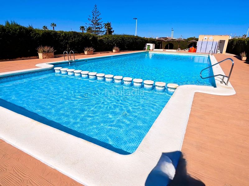Foto e6046692-54d1-4860-97f1-8ffccbf86903. Casa amb calefacció aparcament piscina a Zona Carrefour - Urbanizaciones Torrevieja
