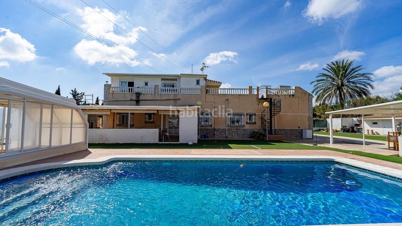Foto e5e9b596-0066-4a72-8e62-03fd76643b31. Xalet amb aparcament piscina a Centro Rojales