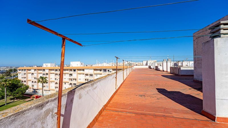 Foto 447b8bbc-1bb0-4575-adc9-67cbfa8bd749. Àtic a calle calle santander 3 a Parque de las Naciones Torrevieja