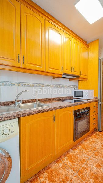 Foto e40f806d-bf2e-46bf-b86f-93edc1bbafd7. Ático espectacular ático con garaje y gran terraza en zona centro en Torrevieja