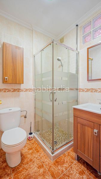 Foto e87cb678-2ffd-44b7-ac0c-4b5bcd772481. Ático espectacular ático con garaje y gran terraza en zona centro en Torrevieja