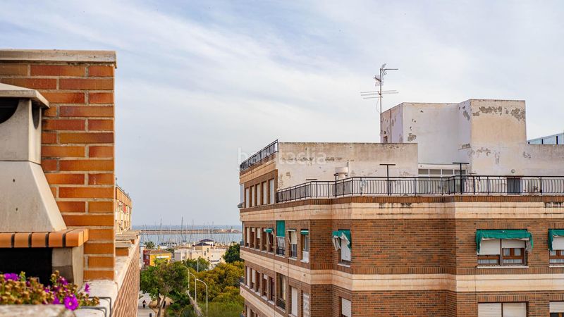 Foto f1d1f71f-a162-43e6-a4c7-1dc807b10a3f. Ático espectacular ático con garaje y gran terraza en zona centro en Torrevieja