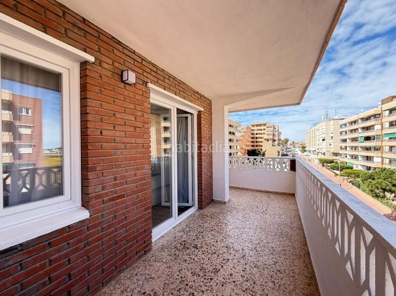 Foto 74afc1c6-7089-4575-83af-3b20e0a87f4e. Apartament a Punta Prima Torrevieja