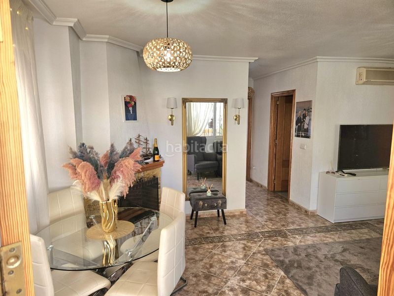 Foto ec049b4e-3f92-479d-b288-8fec9ed78d7b. Casa amb piscina a La Florida Orihuela