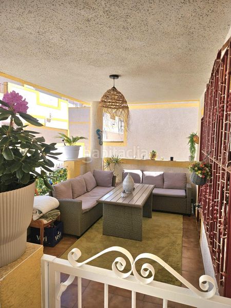 Foto f30578bd-352f-45d6-bdfb-26cf904a8403. Casa amb piscina a La Florida Orihuela