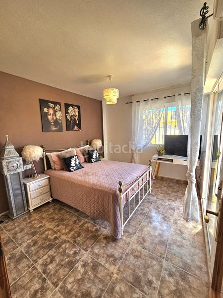 Foto f59e82e2-2b51-4739-af7a-9af93ca96423. Casa amb piscina a La Florida Orihuela