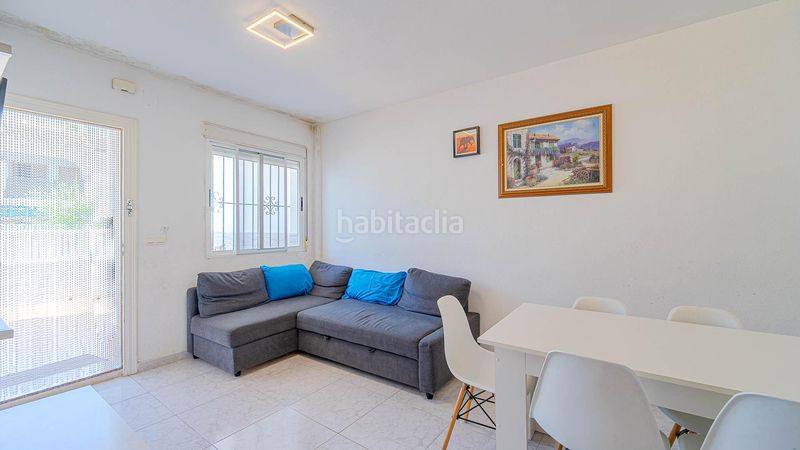 Foto 53b8fd48-4c57-4532-9ffb-64afab971eab. Casa amb aparcament a Centro Alcázares (Los)