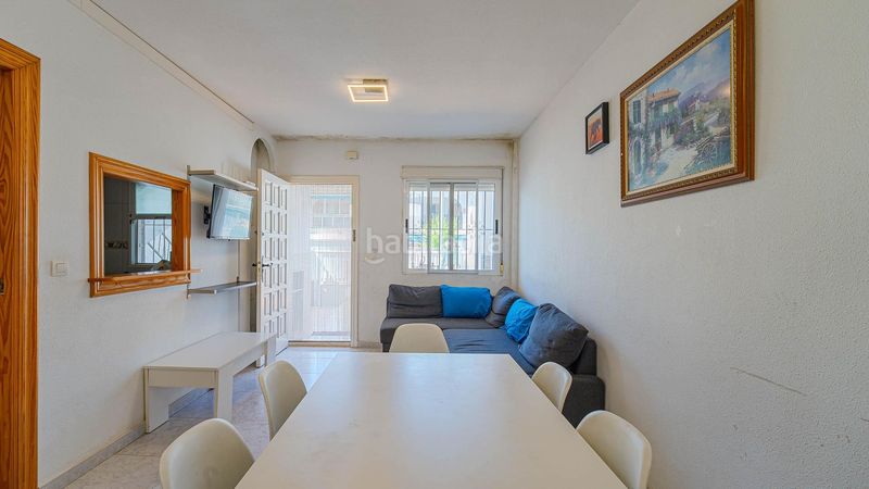 Foto fb8c0865-3a39-49ce-a79f-d9d6c57c849e. Casa amb aparcament a Centro Alcázares (Los)