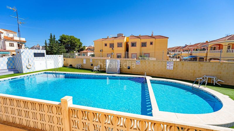 Foto ba04e284-aecc-47b9-bcc5-91d6248f67d2. Casa amb piscina a Zona Carrefour - Urbanizaciones Torrevieja
