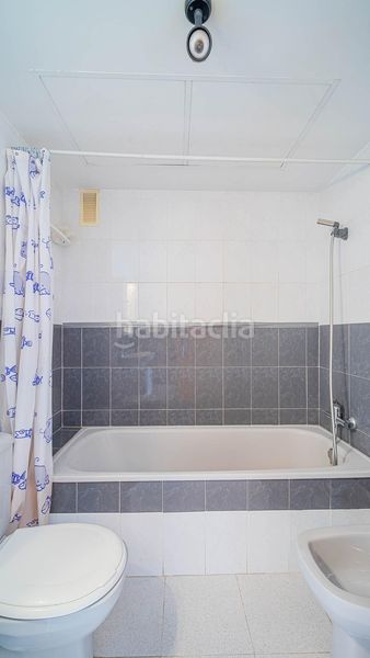 Foto dab191b7-47c9-4951-9677-01f2e53164c5. Apartament amb piscina a Parque de las Naciones Torrevieja