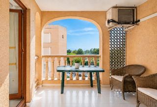 Apartament  Orihuela. Apartamento de 2 dormitorios con piscina comunitaria y vistas en
