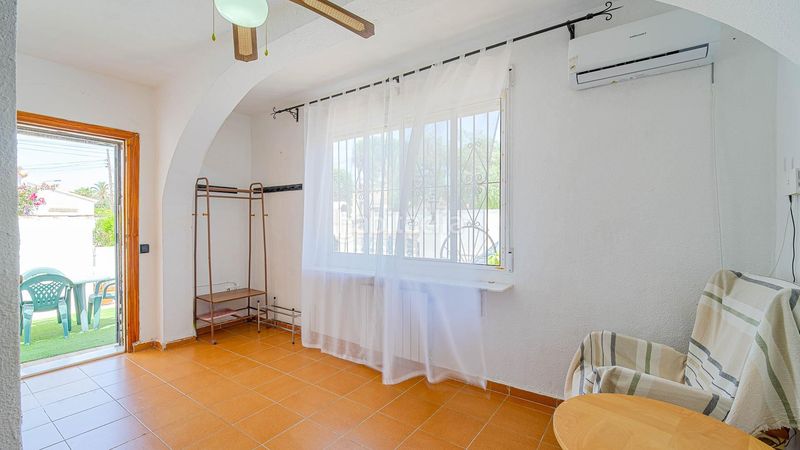 Foto f9f0353d-c9f9-4fc0-b51e-b91e7ad40596. Casa amb piscina a Aguas Nuevas Torrevieja