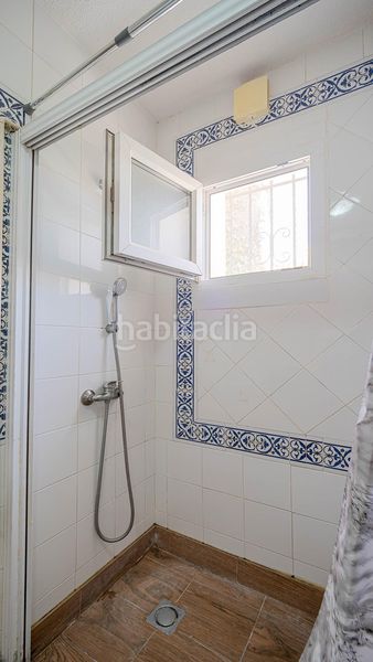 Foto fdd48bab-1e62-4da0-98fe-8c02c34611d5. Casa amb piscina a Aguas Nuevas Torrevieja
