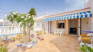 Casa adossada  Torreta ii - calle de los lirios. Adosado de dos dormitorios en excelente estado de conservación e