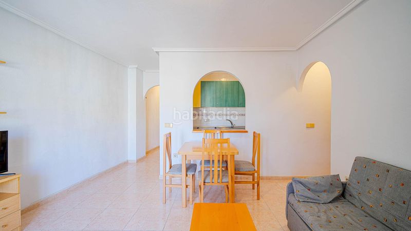 Foto d368c78b-4eb1-4672-964e-d6f786a4dc7e. Ático  de 2 dormitorios con terraza y piscina comunitaria en El Molino, en Torrevieja