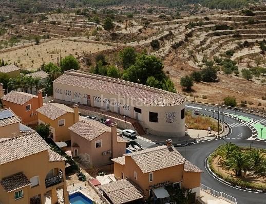 Foto 4be0e07c-3e5b-49dd-a589-ce642223cc4f. Apartament amb aparcament terrassa a Relleu