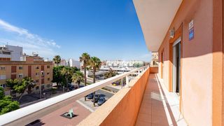 Apartament  Orihuela 84. Apartamento de 3 dormitorios en torrevieja