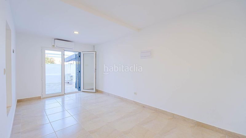 Foto 8fa26e65-9075-456d-845a-b1d59278b9b0. Casa a Zona Carrefour - Urbanizaciones Torrevieja