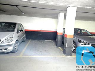 Aparcament cotxe a De saturnino calleja 3. Venta de plaza de garaje en ciudad jardín, madrid