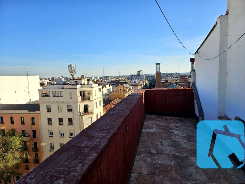 Foto 455037ec-bfbb-465c-981e-fd6864cf9444. Àtic a Pacífico Madrid